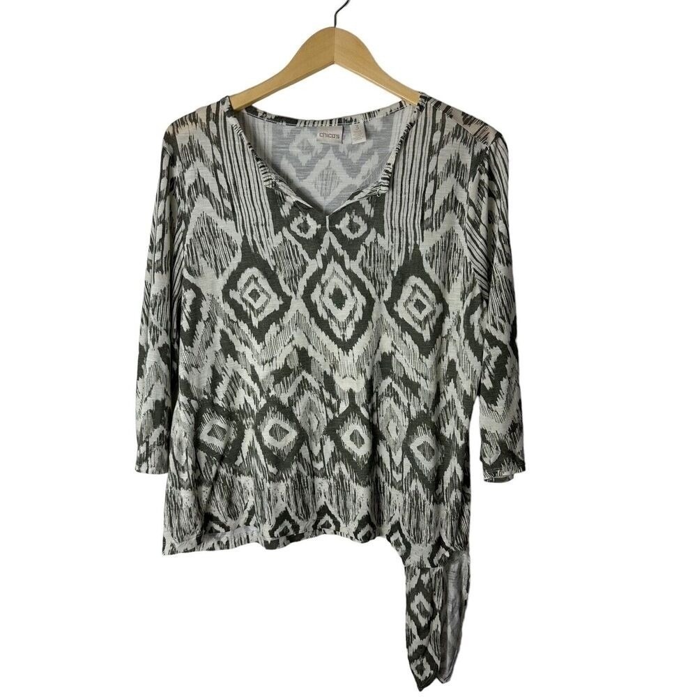 Chico's Women's Pullover Top Size XL Tie Hem V Neck Keyhole Abstract Print Aztec